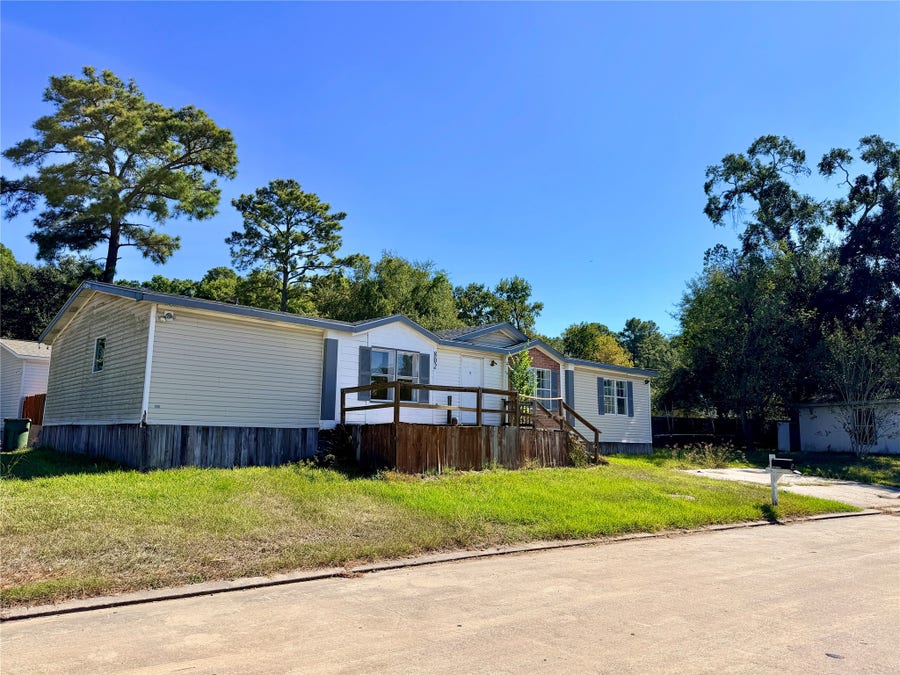 Property photo for 802 De Lorean Court, Humble, TX