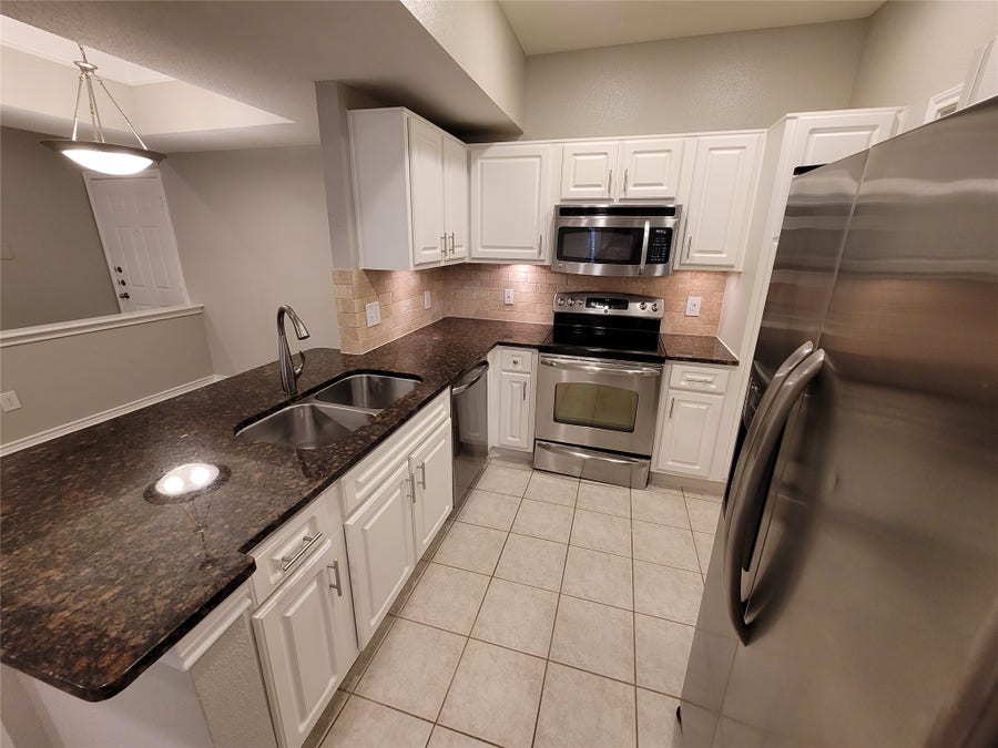 Property photo for 1919 Post Oak Park Drive, #1108, Houston, TX