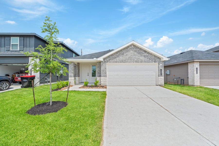 Property photo for 16830 Paintbrush Hollow Lane, Houston, TX