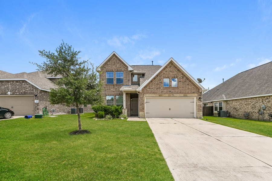Property photo for 30114 E Sapling Oaks Place, Magnolia, TX