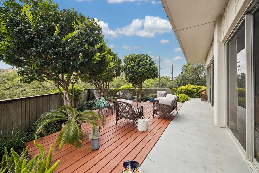 Property photo for 5050 Woodway Drive, #2F, Houston, TX