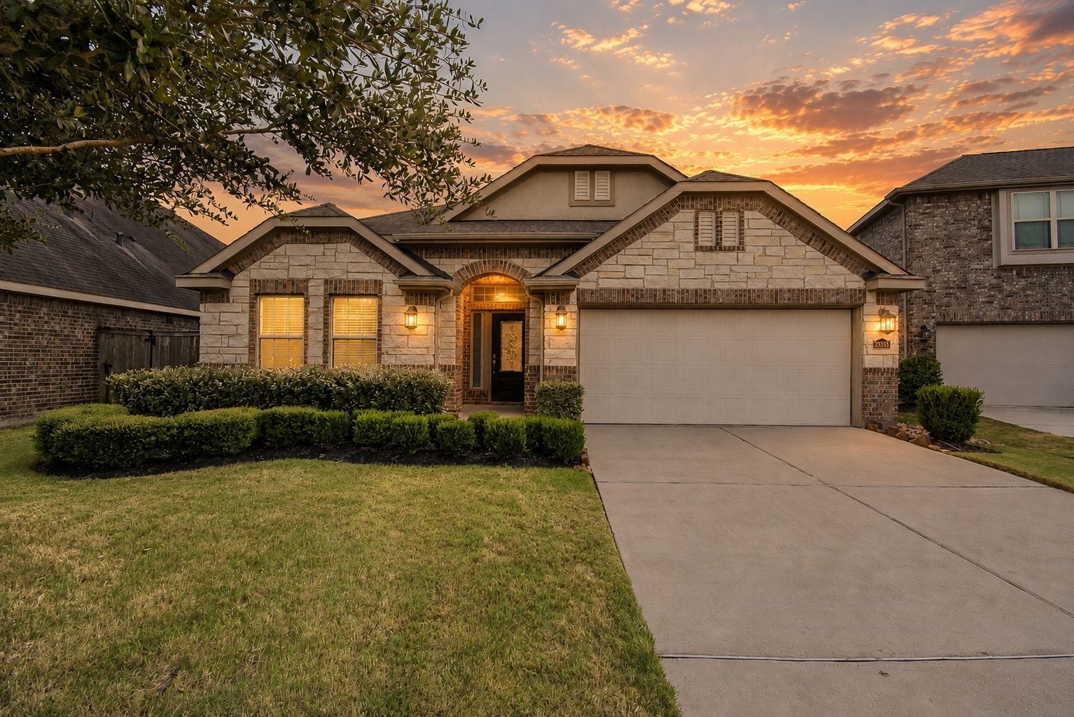 23335 Bingum Pass Drive, Richmond, TX 77469 Beautiful 4 Bedroom Home on cul-de-sac street. Beautiful stone & brick front - sunset virtually staged.