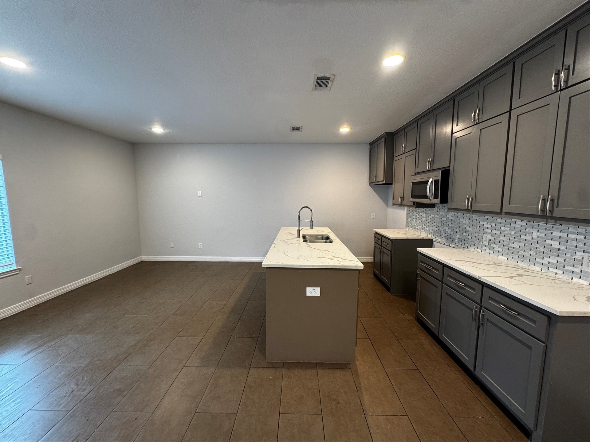 8205 Oak Knoll Lane, #A, Houston, TX 77028