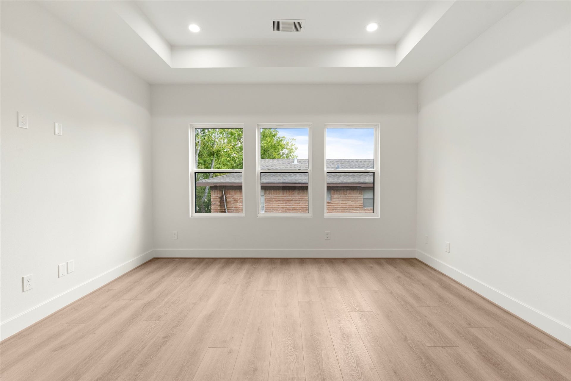 2717 Sampson Street, Houston, TX 77004