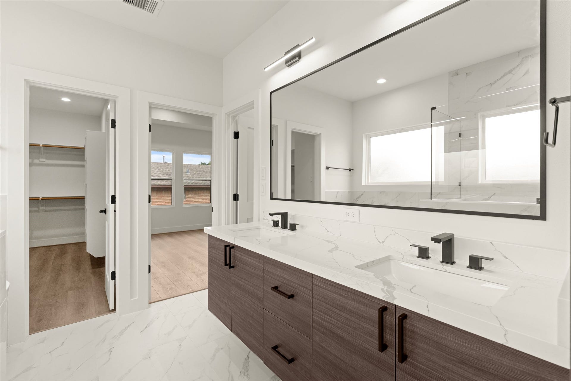 2717 Sampson Street, Houston, TX 77004