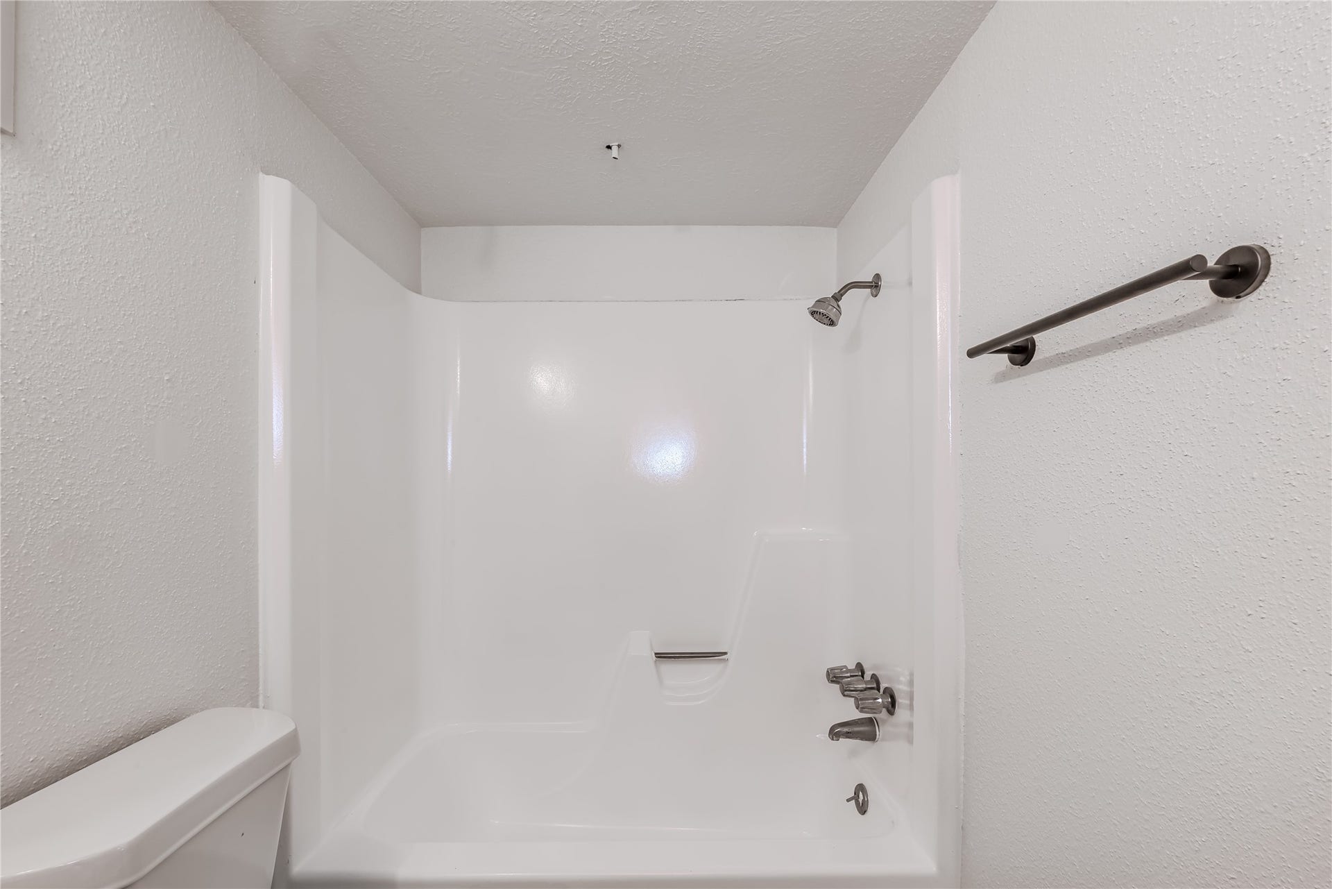 1803 Country Village Boulevard, Humble, TX 77338 1803 Country Village Boulevard, Humble, TX 77338