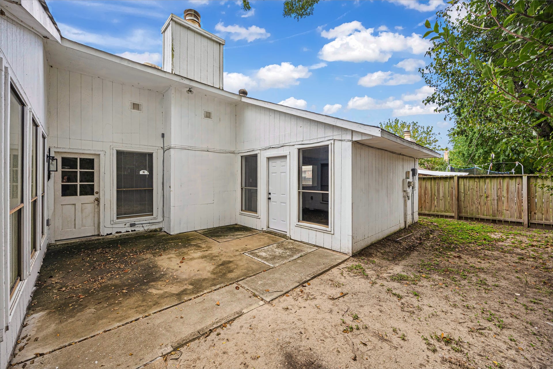 5610 Longforest Drive, Houston, TX 77088
