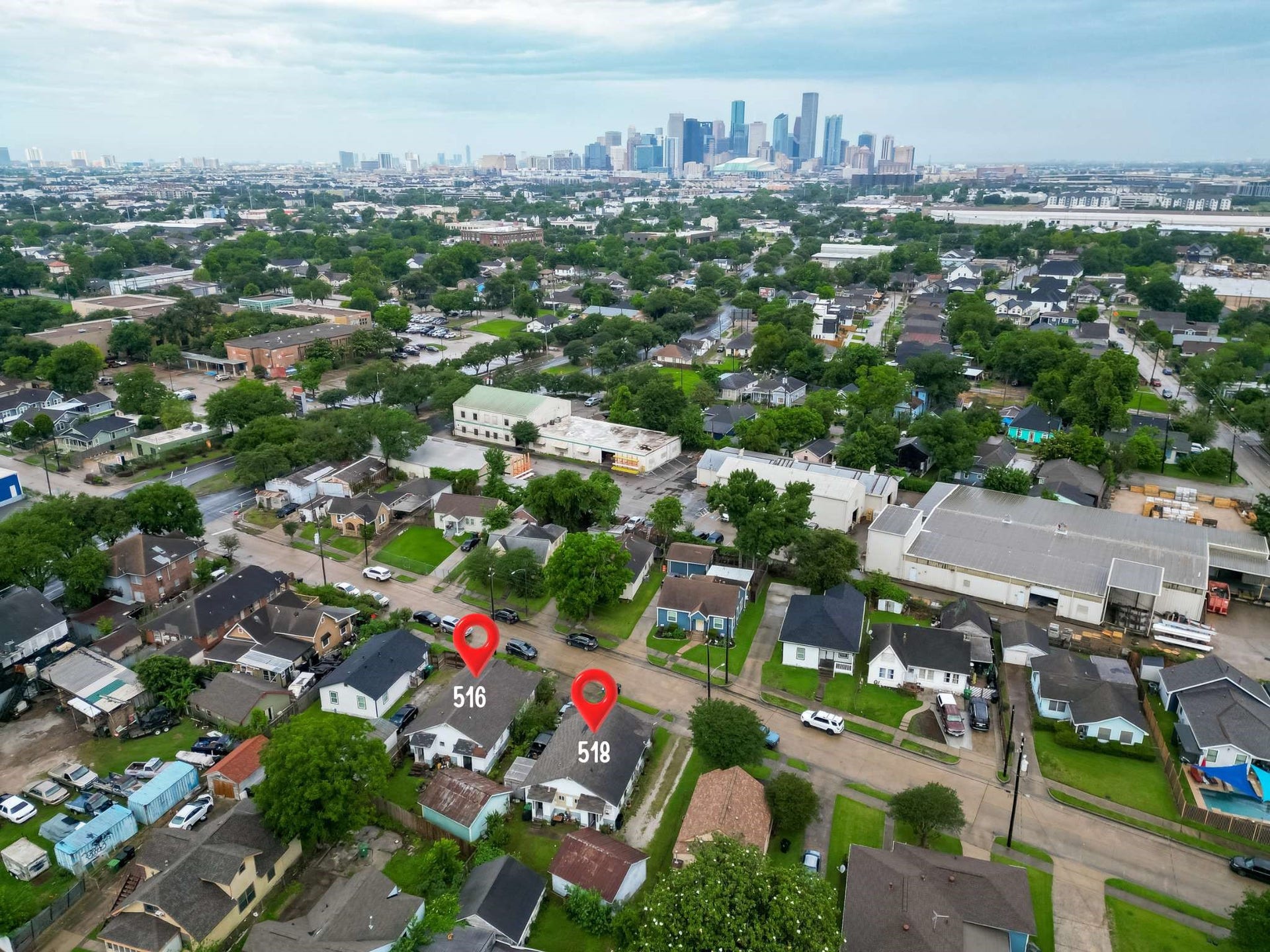 518 N Eastwood Street, Houston, TX 77011 This EaDo location provides access to entertainment, dining, public transit options, and the best of Houston city living.
