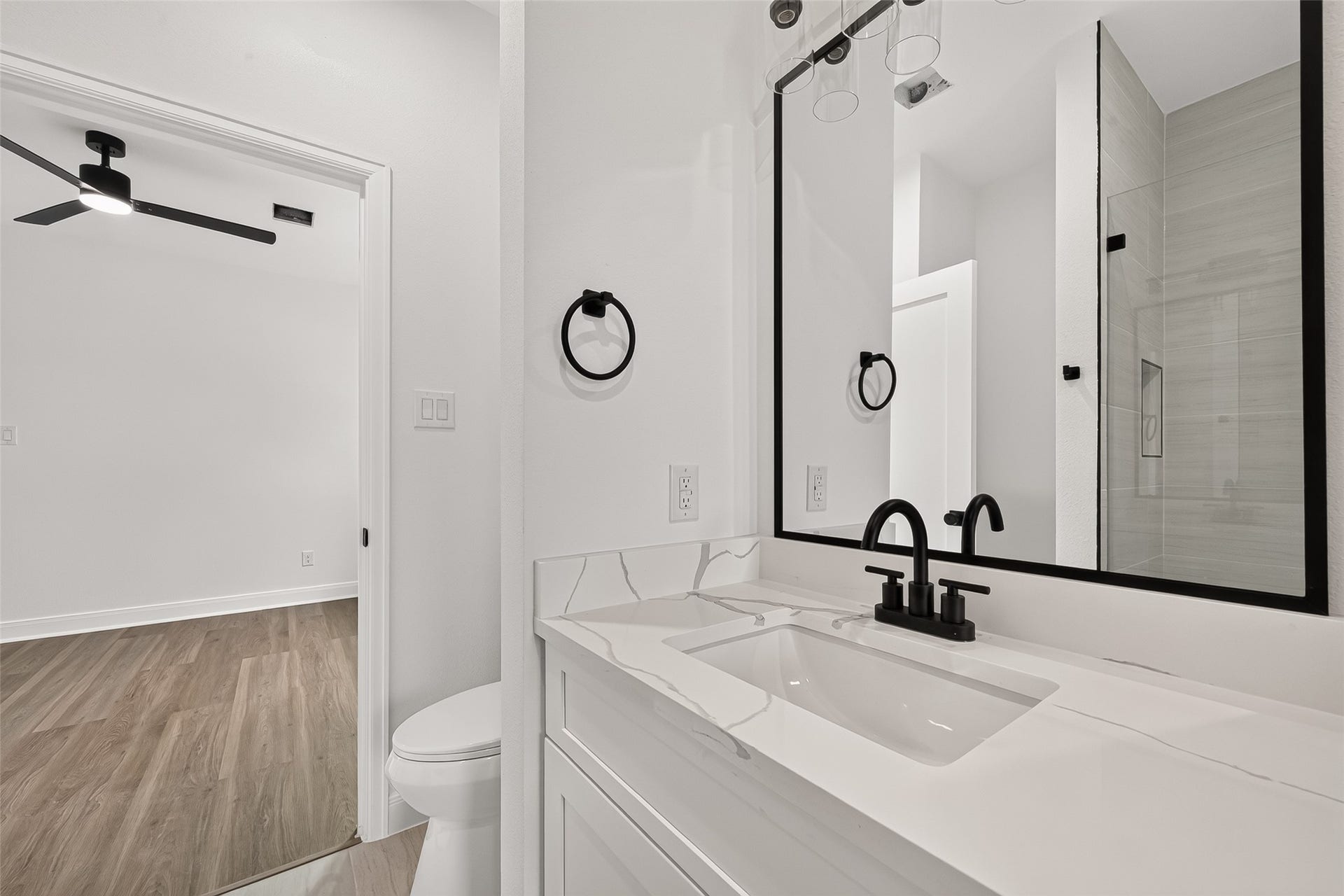 8110 Carver Road, Houston, TX 77088