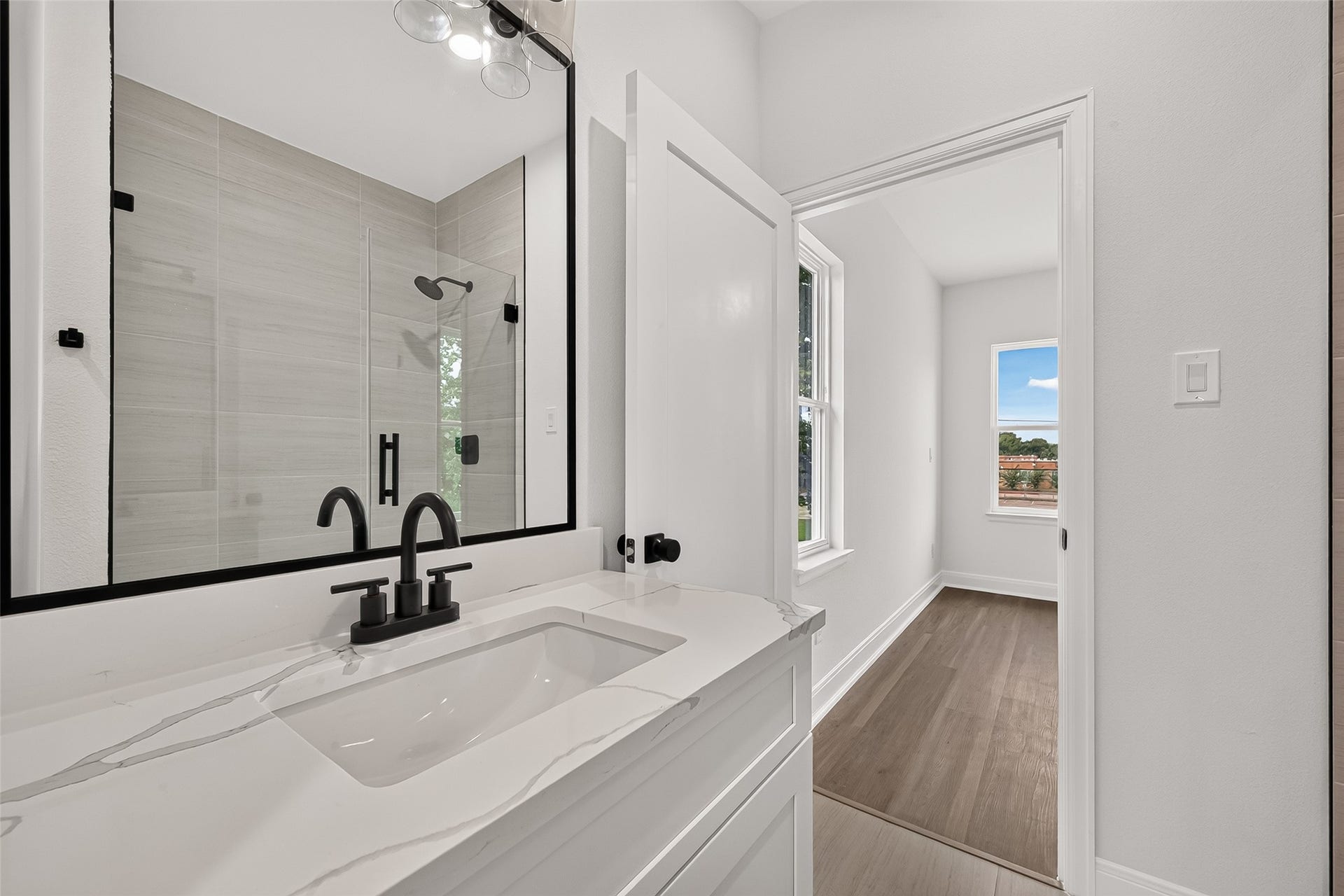 8110 Carver Road, Houston, TX 77088
