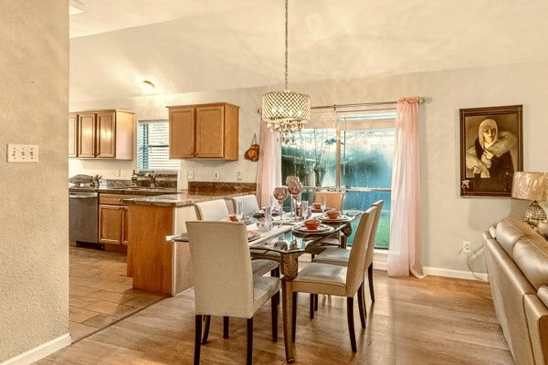 1727 Millhouse Road, Houston, TX 77073 1727 Millhouse Road, Houston, TX 77073