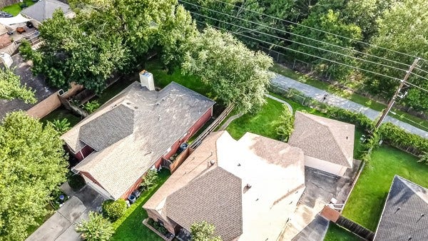 1727 Millhouse Road, Houston, TX 77073 1727 Millhouse Road, Houston, TX 77073