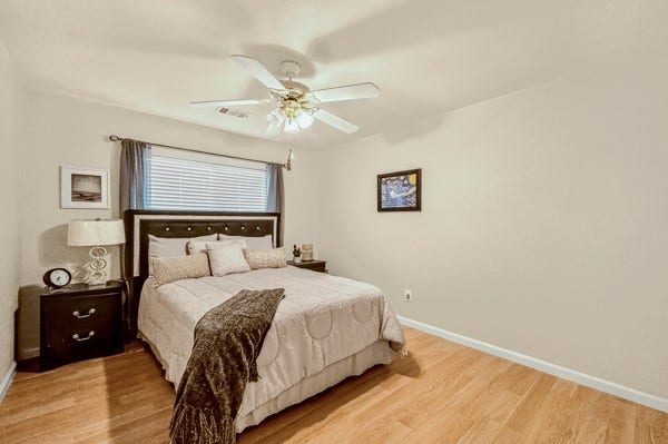 1727 Millhouse Road, Houston, TX 77073 1727 Millhouse Road, Houston, TX 77073