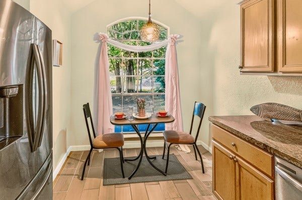 1727 Millhouse Road, Houston, TX 77073 1727 Millhouse Road, Houston, TX 77073