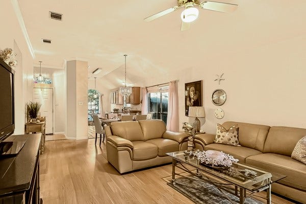 1727 Millhouse Road, Houston, TX 77073 1727 Millhouse Road, Houston, TX 77073