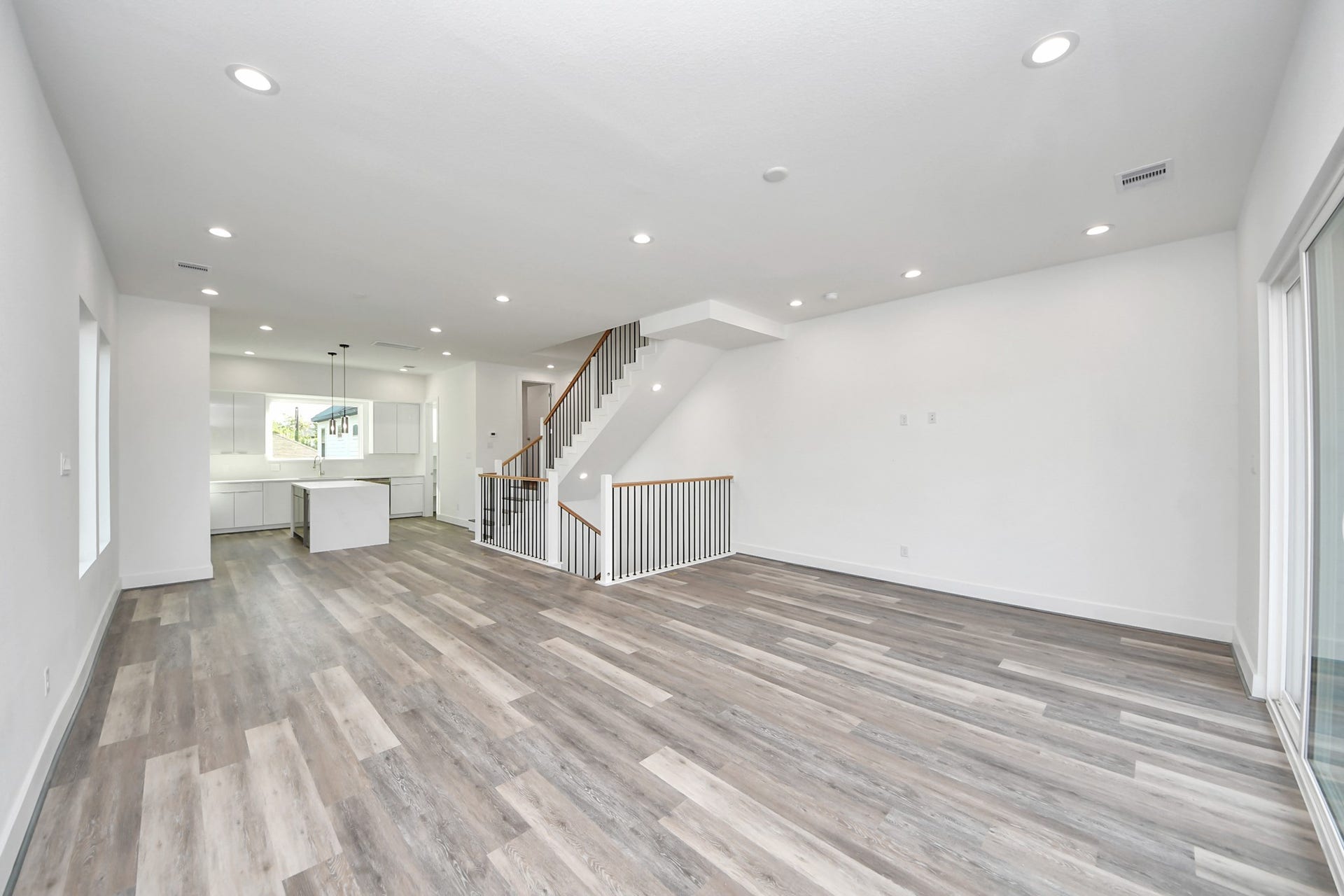 2521 Francis Street, Houston, TX 77004 Open living room/ Dining area (Sample photo from same floor plan next to the address)