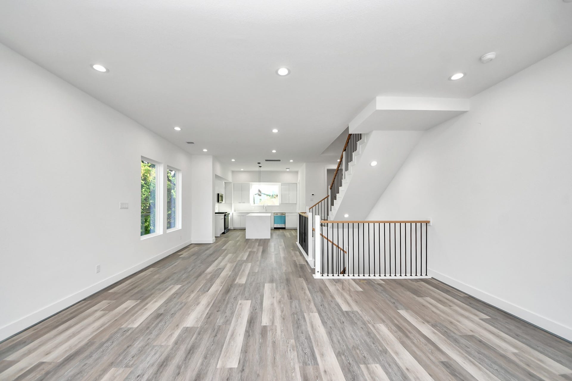 2521 Francis Street, Houston, TX 77004 Open living room (Sample photo from same floor plan next to the address)