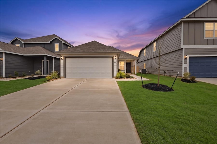 Property photo for 1392 Mount Blanc Path, Conroe, TX