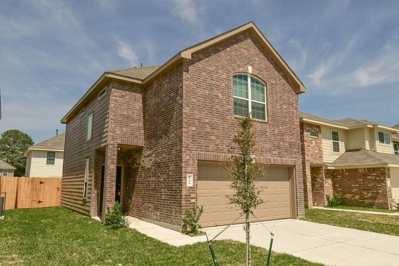 4154 Silver Ranch Road, Houston, TX 77014 4154 Silver Ranch Road, Houston, TX 77014