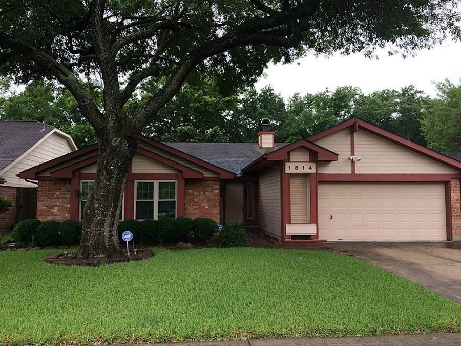 Property photo for 1814 Brushy Creek Drive, Sugar Land, TX