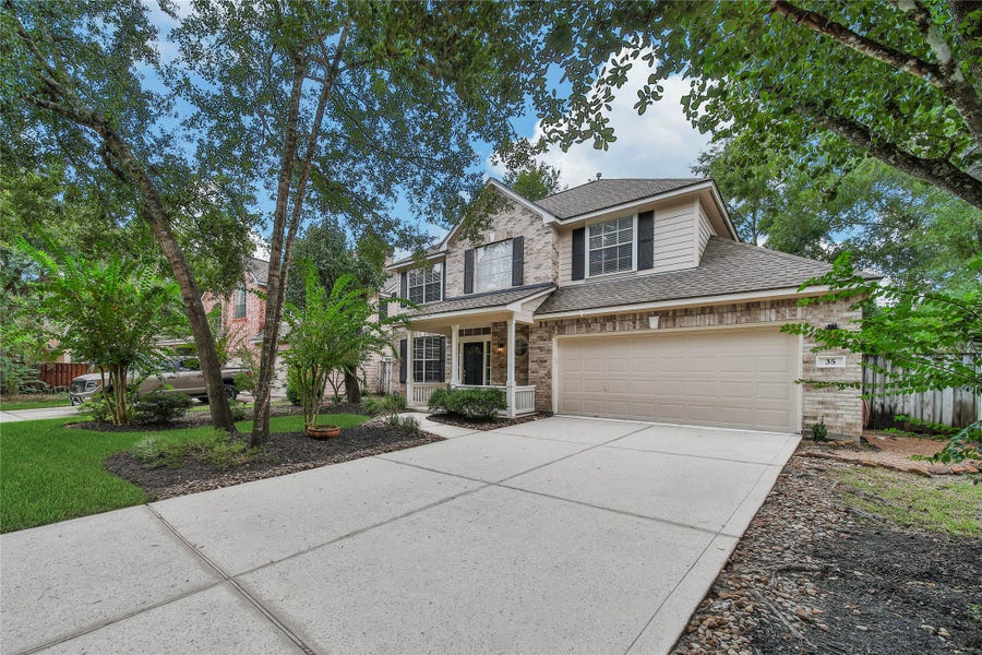 Property photo for 35 S Apple Springs Circle, The Woodlands, TX
