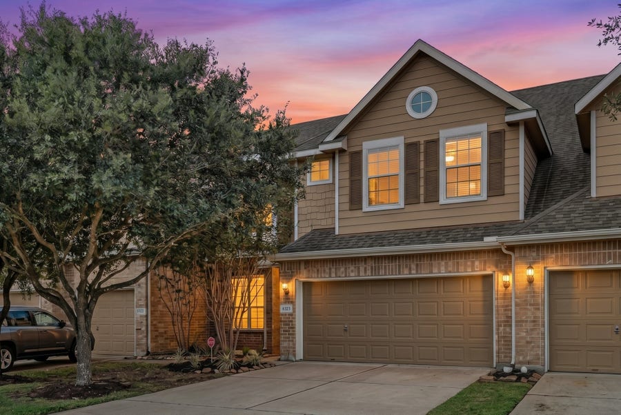 Property photo for 8323 Lamond Lane, Houston, TX