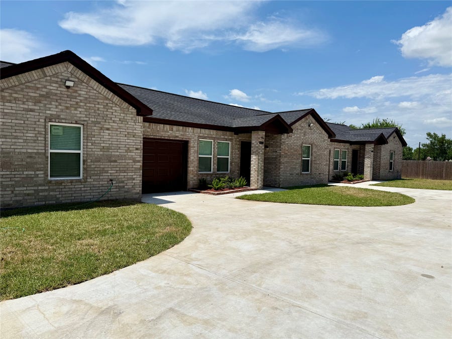 Property photo for 9508 Quaker Court, #A, Rosharon, TX