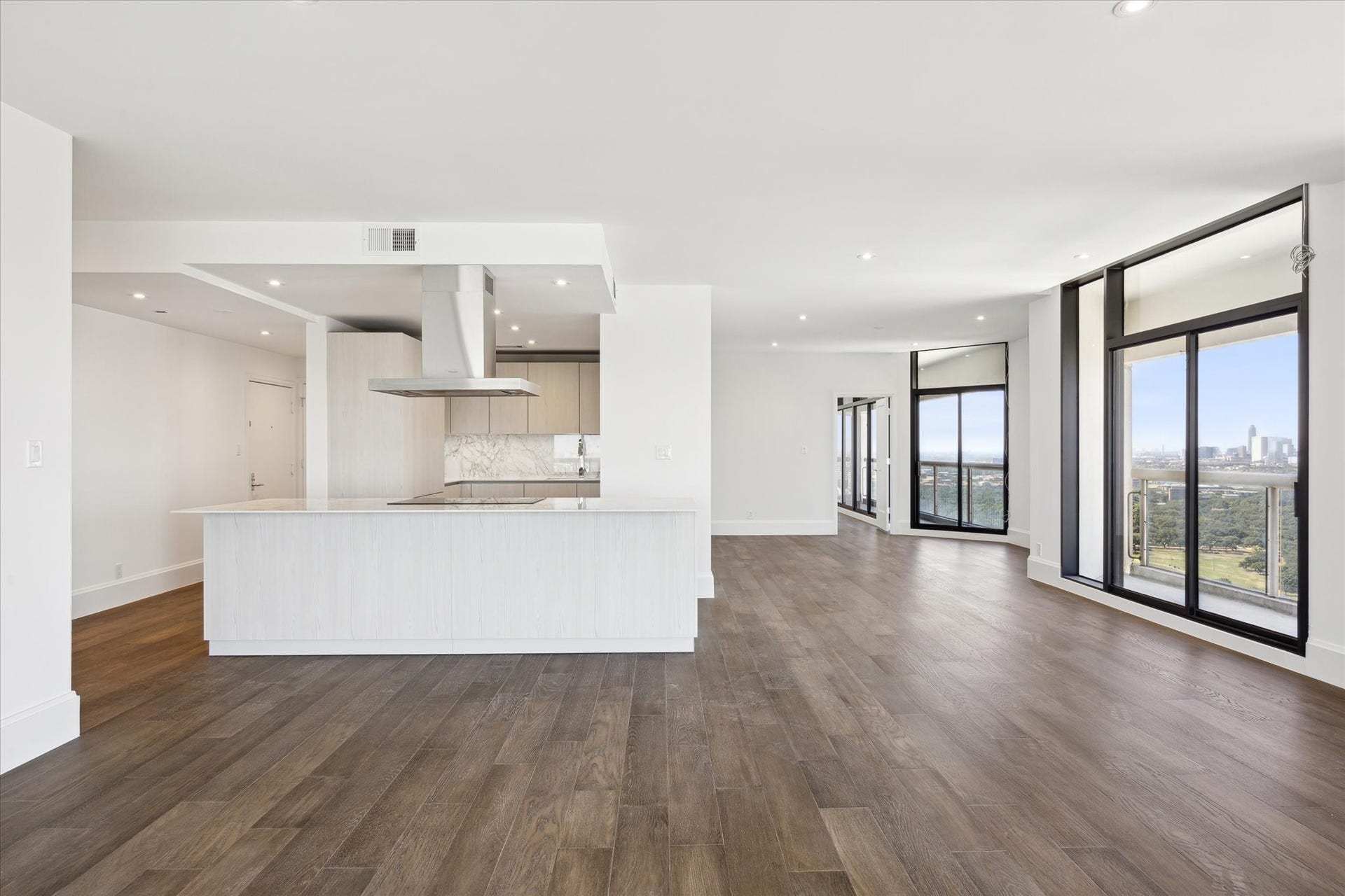 1701 Hermann Drive Drive, #27CE, Houston, TX 77004 1701 Hermann Drive Drive, #27CE, Houston, TX 77004
