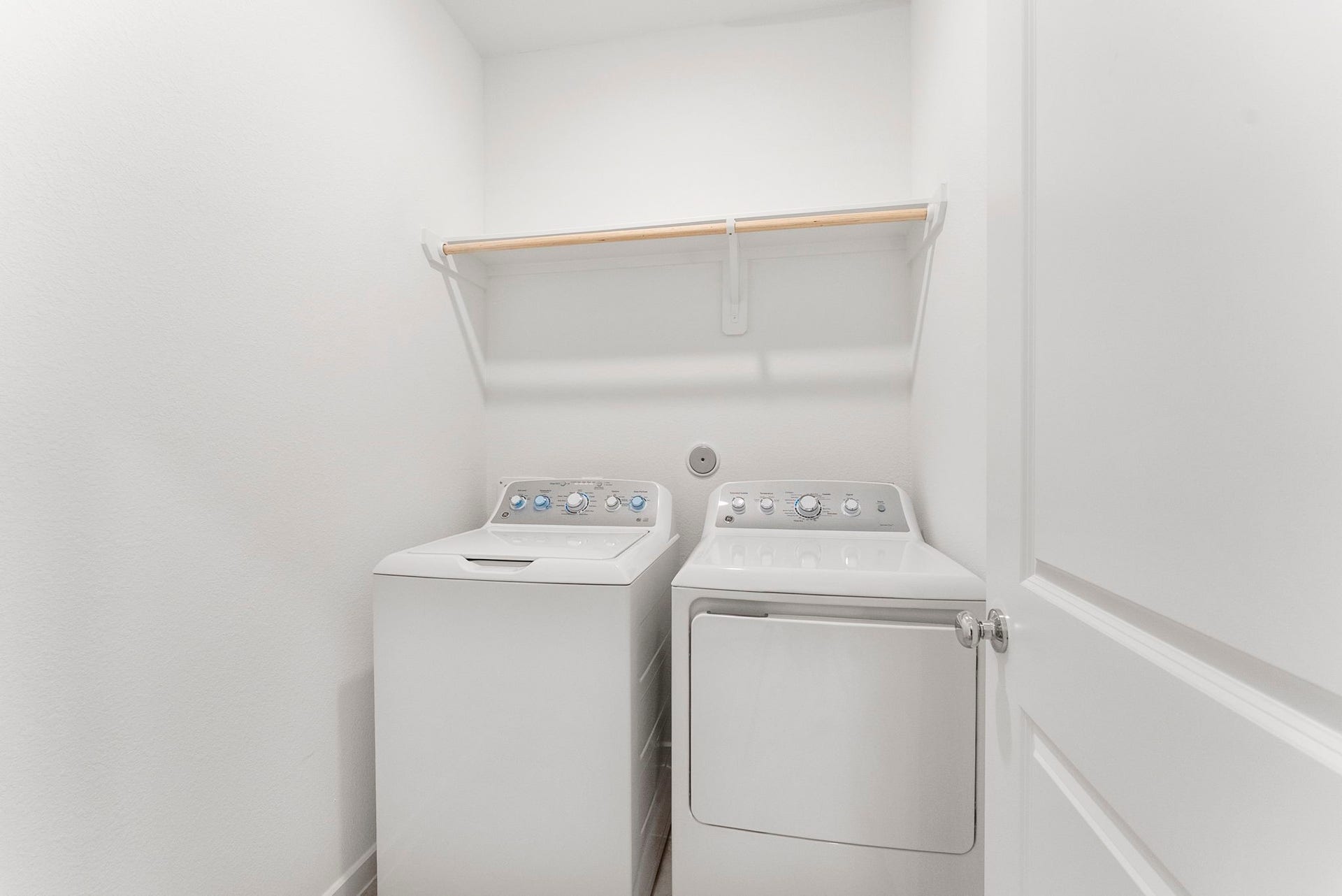 Washer & dryer
