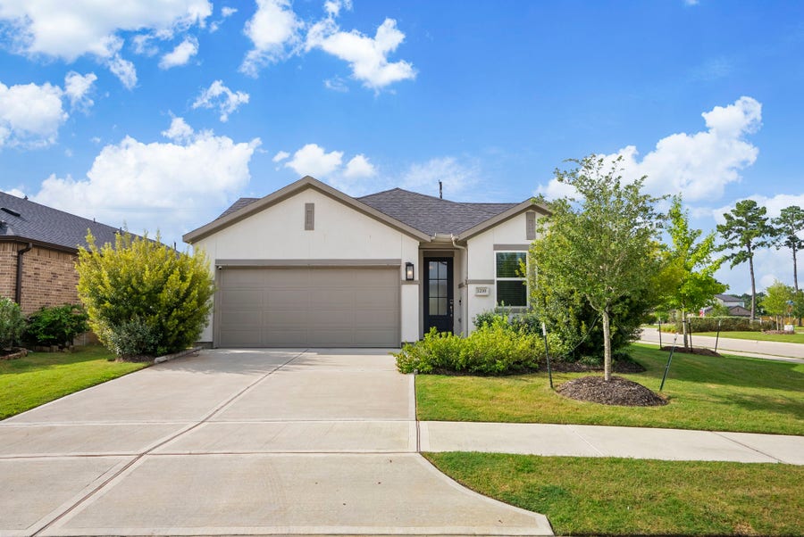 Property photo for 1210 Sugar Drive, Tomball, TX