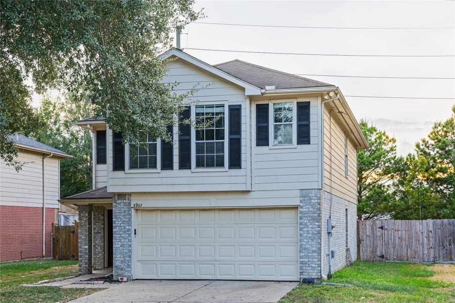 Property photo for 3907 Starbridge Pointe Lane, Katy, TX