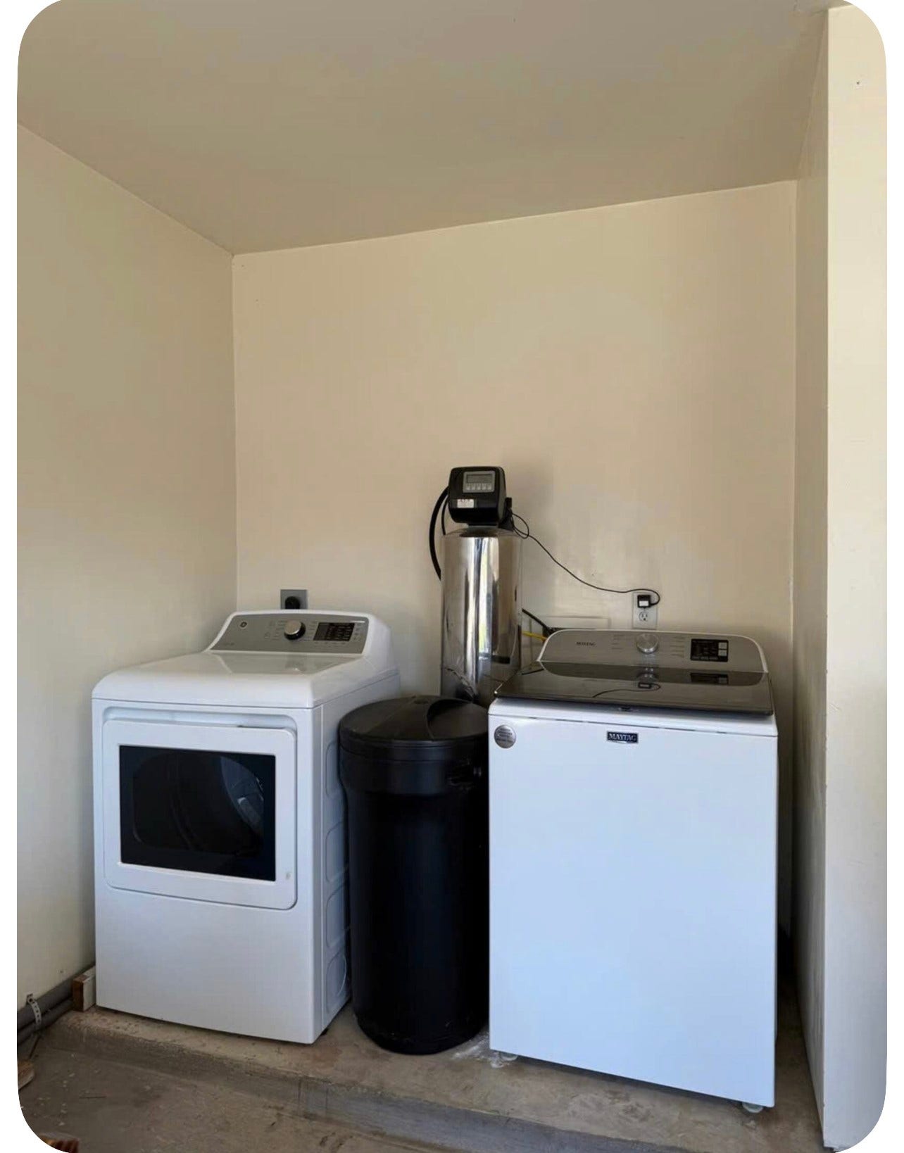 13435 Bishop Way Drive, Houston, TX 77083 Laundry