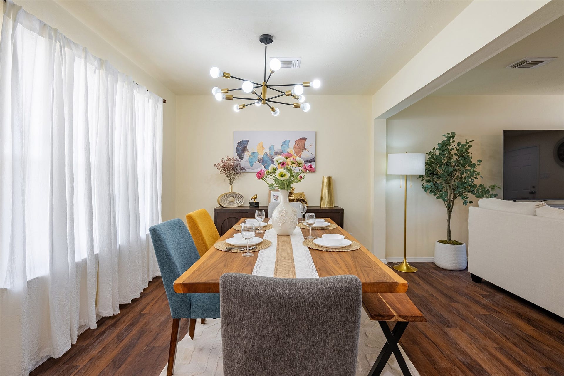 13435 Bishop Way Drive, Houston, TX 77083 Dining Room