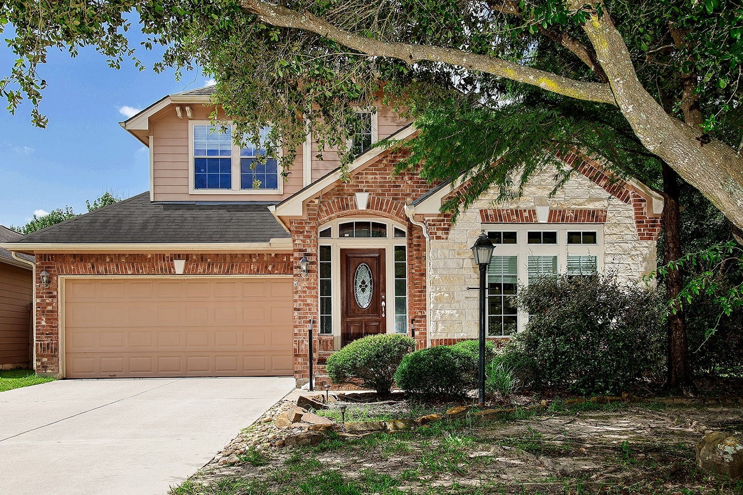 19 Patina Pines Place, The Woodlands, TX 77381 19 Patina Pines Place, The Woodlands, TX 77381