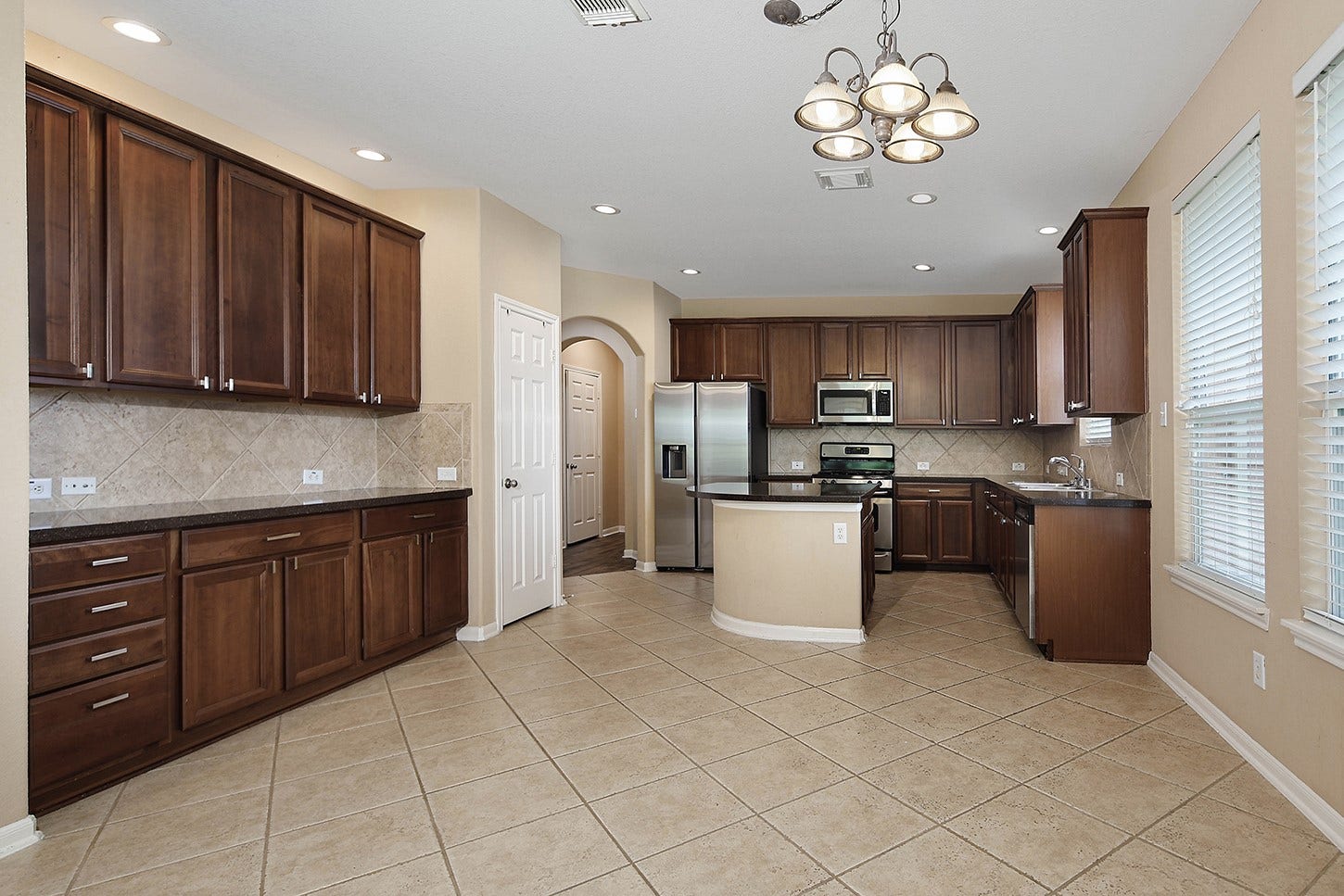 19 Patina Pines Place, The Woodlands, TX 77381 19 Patina Pines Place, The Woodlands, TX 77381