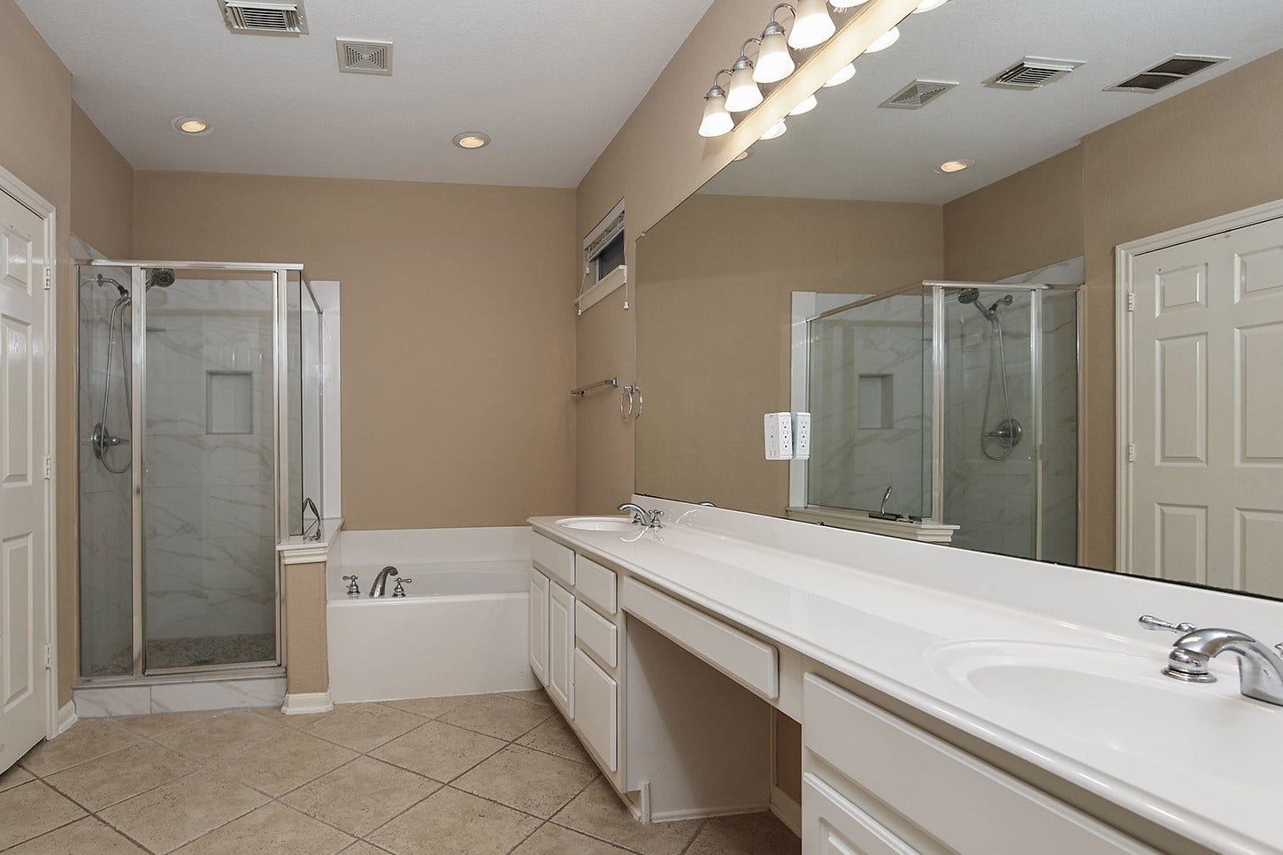 19 Patina Pines Place, The Woodlands, TX 77381 19 Patina Pines Place, The Woodlands, TX 77381