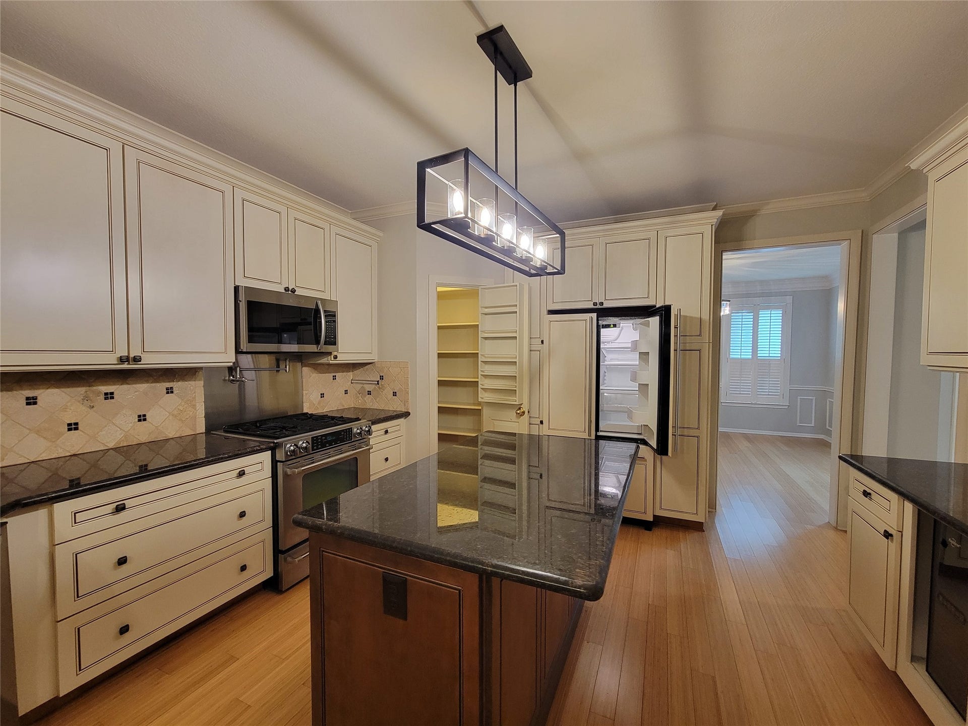 2214 Old South Drive, Richmond, TX 77406 2214 Old South Drive, Richmond, TX 77406
