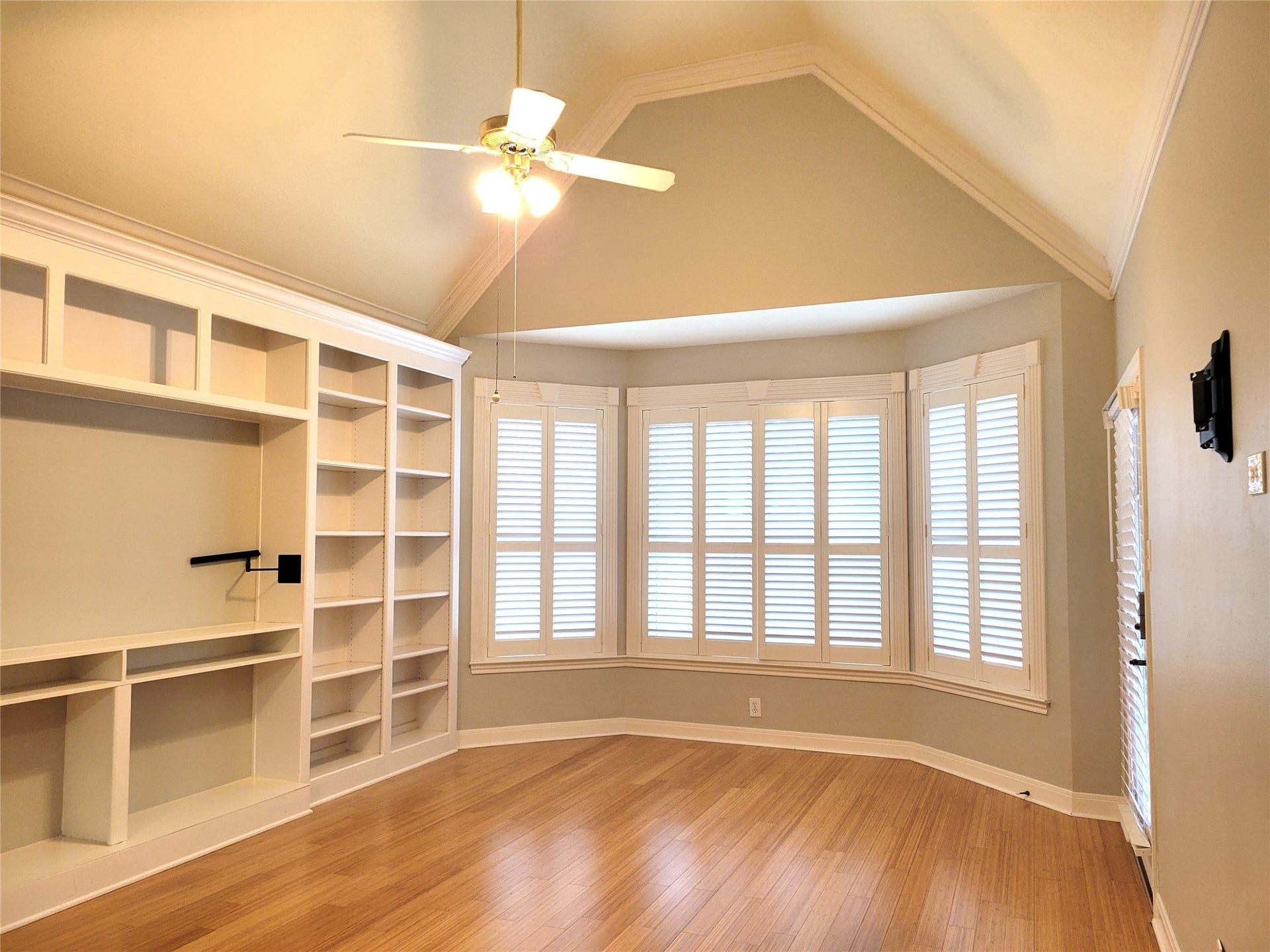 2214 Old South Drive, Richmond, TX 77406 2214 Old South Drive, Richmond, TX 77406