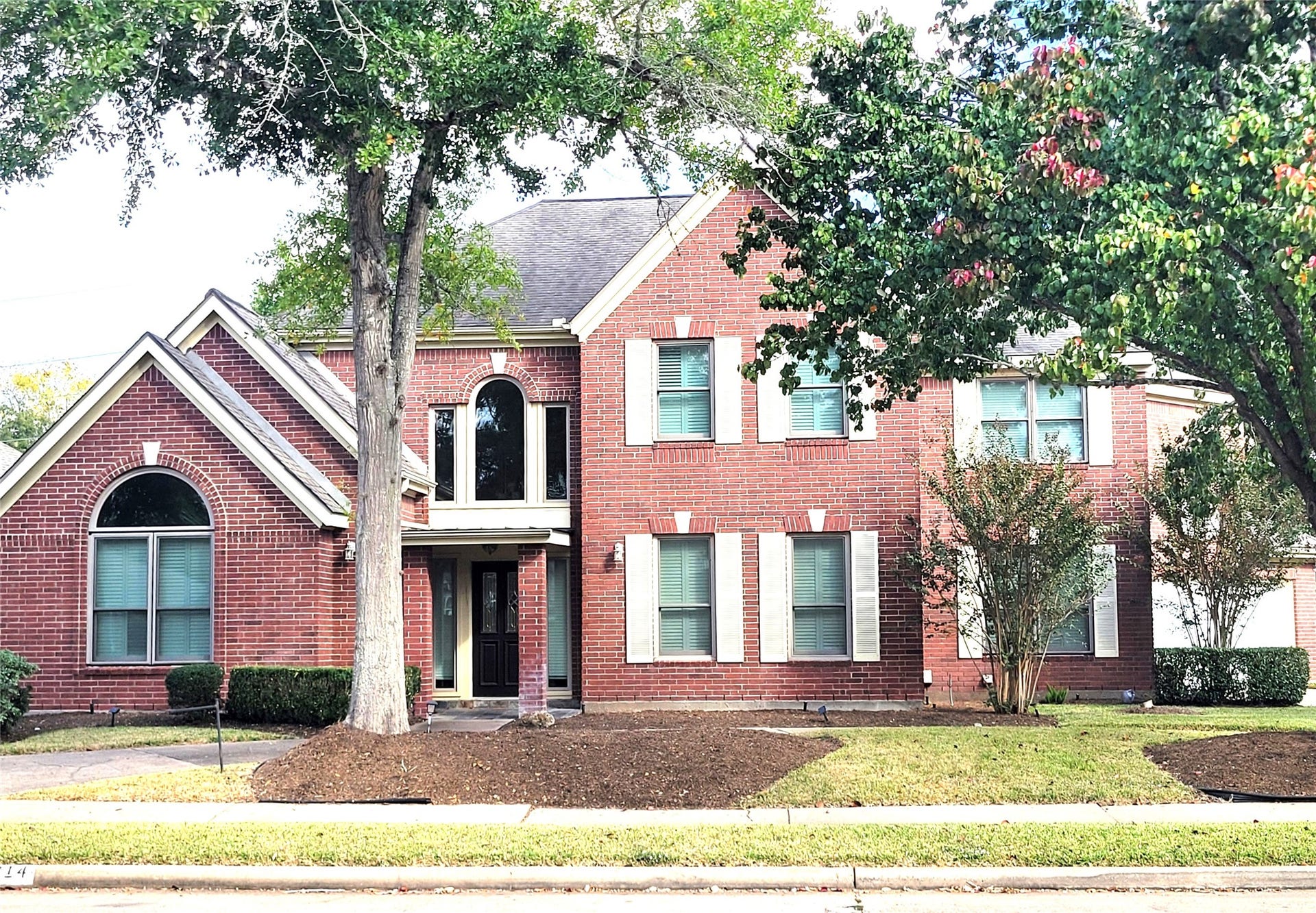 2214 Old South Drive, Richmond, TX 77406 2214 Old South Drive, Richmond, TX 77406