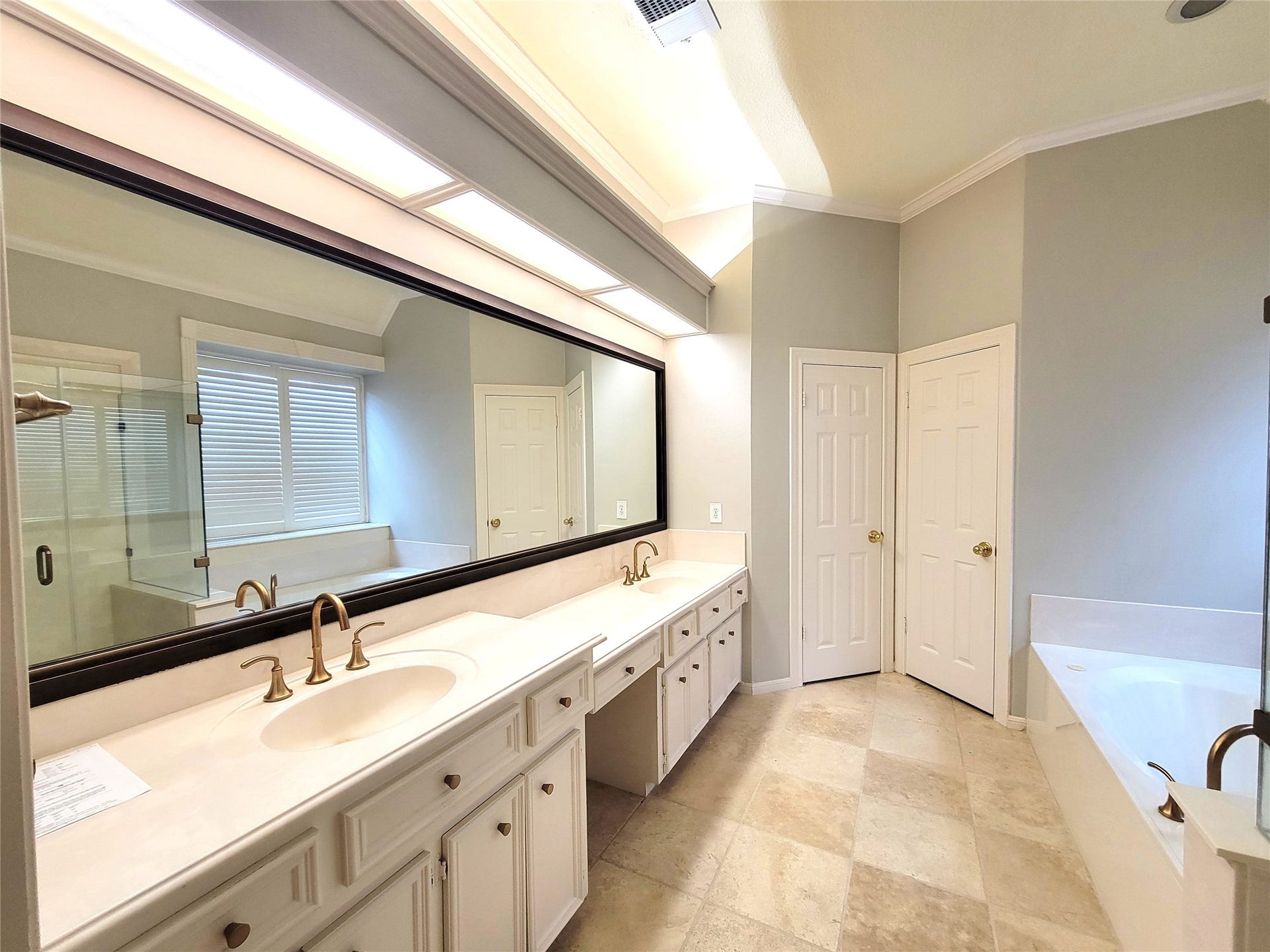 2214 Old South Drive, Richmond, TX 77406 2214 Old South Drive, Richmond, TX 77406