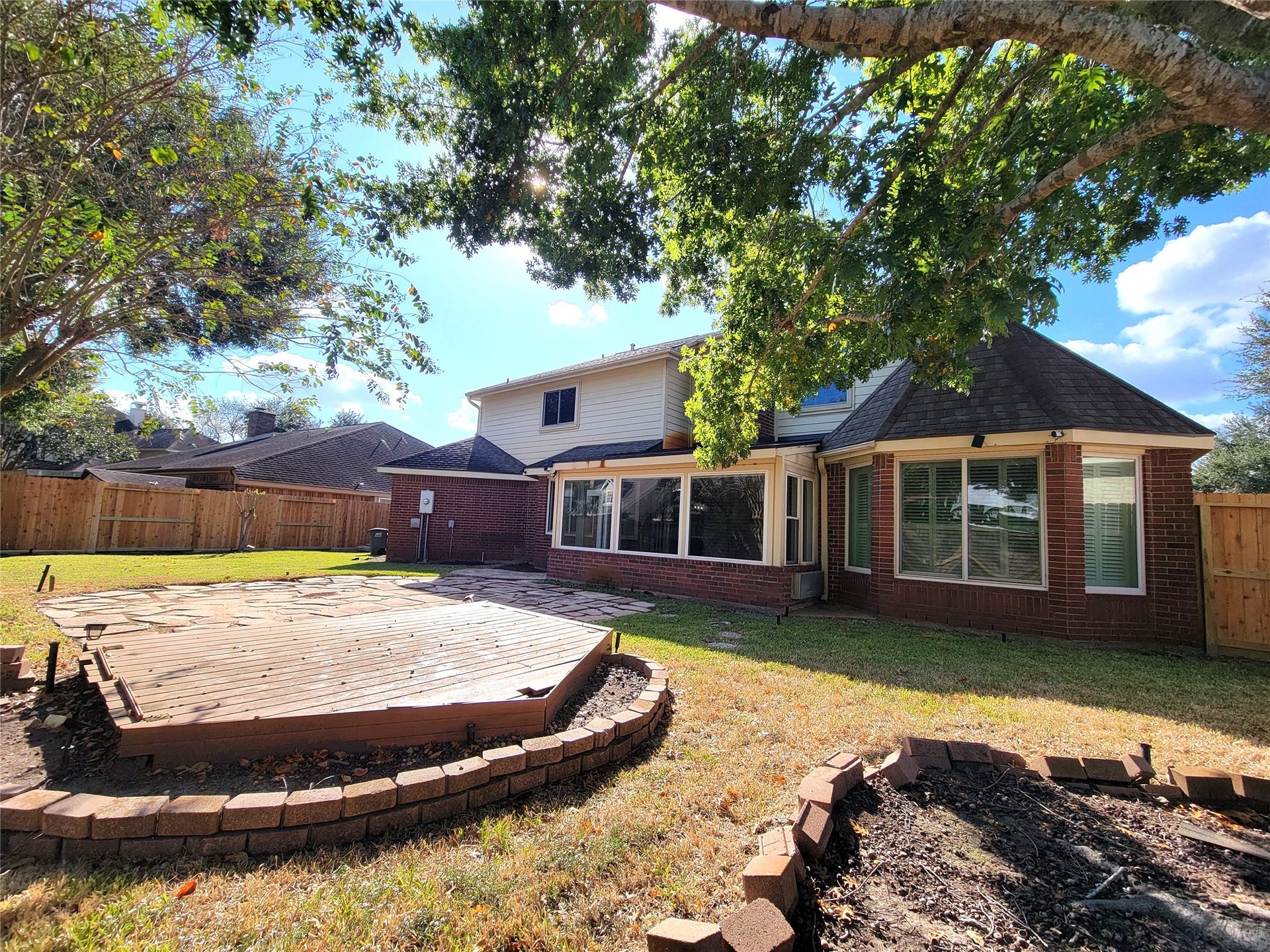 2214 Old South Drive, Richmond, TX 77406 2214 Old South Drive, Richmond, TX 77406