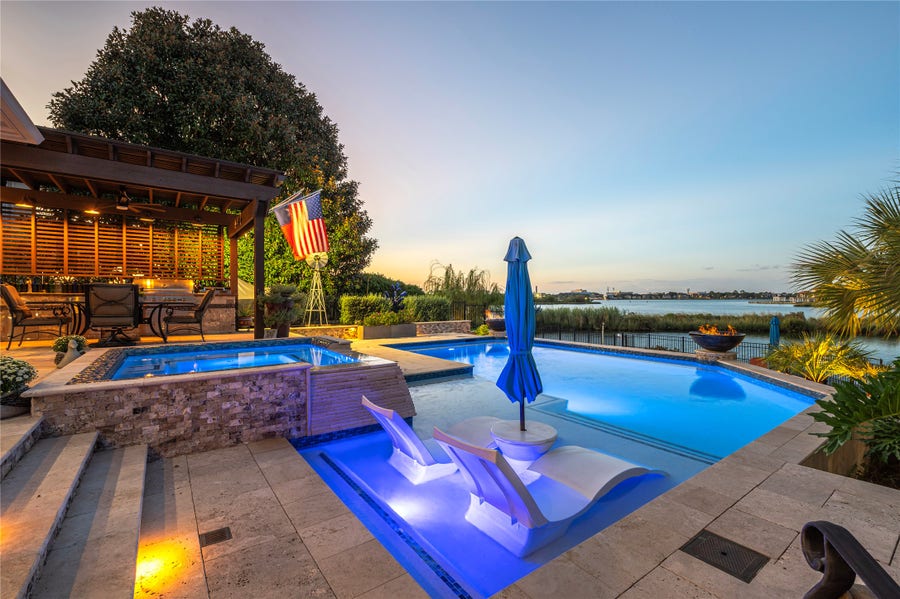 Property photo for 856 Signature Cove, League City, TX