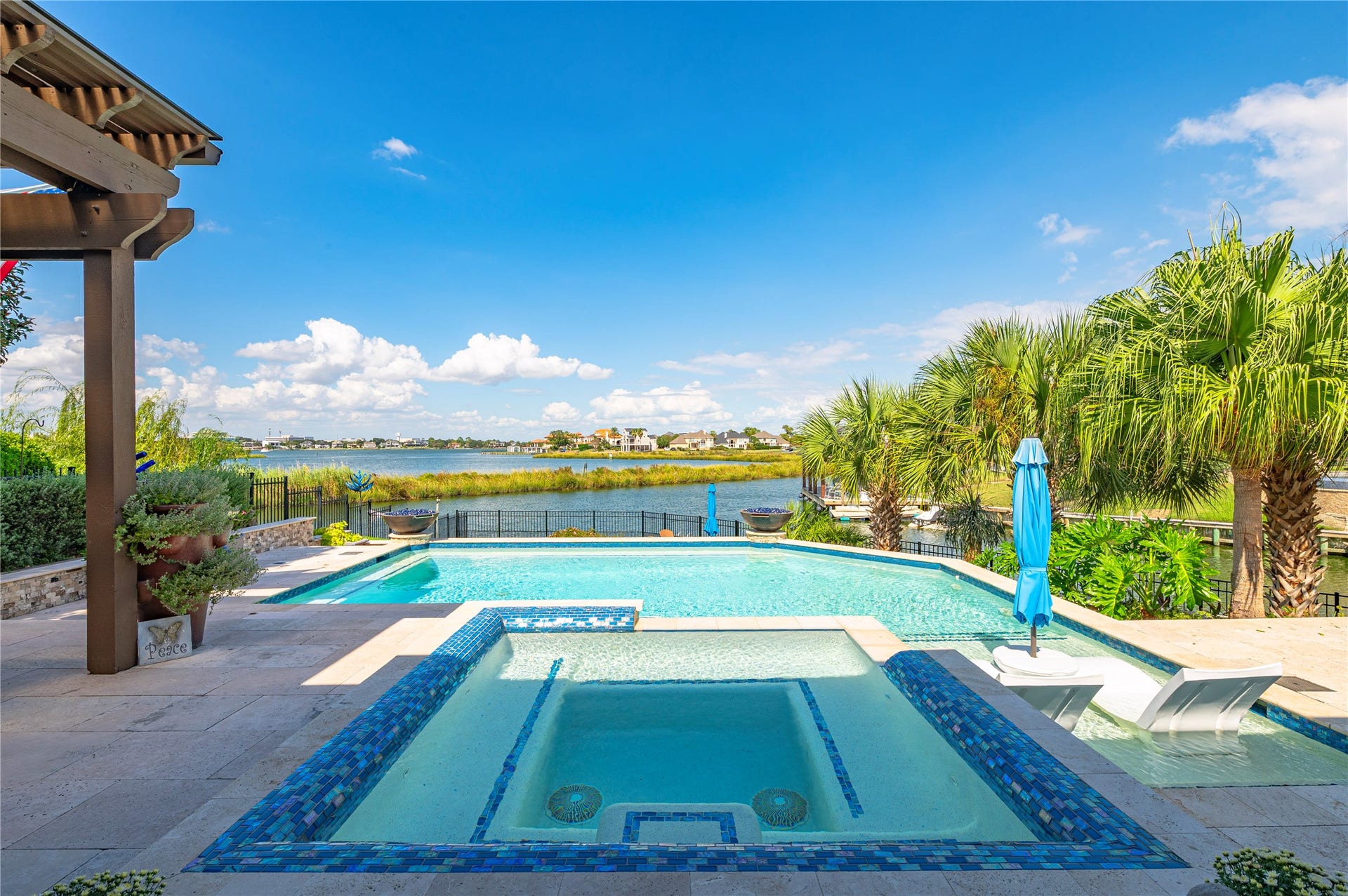 856 Signature Cove, League City, TX 77573 856 Signature Cove, League City, TX 77573