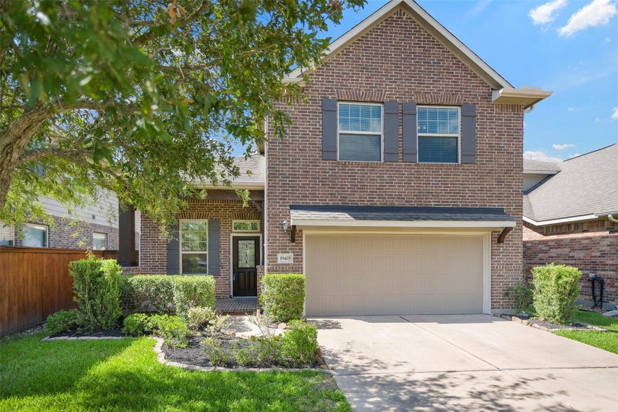 Property photo for 19403 S Cottonwood Green Lane, Cypress, TX