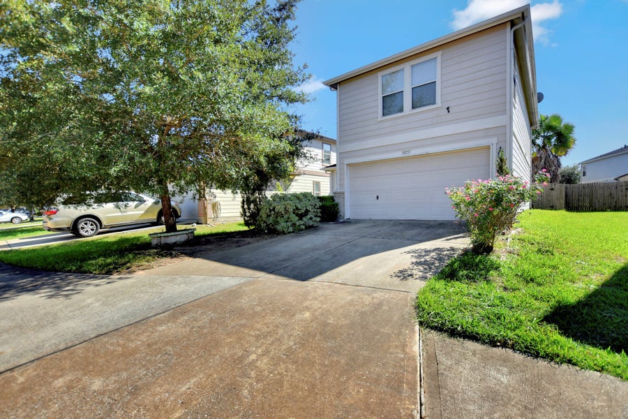 Property photo for 18231 Valebluff Lane, Cypress, TX