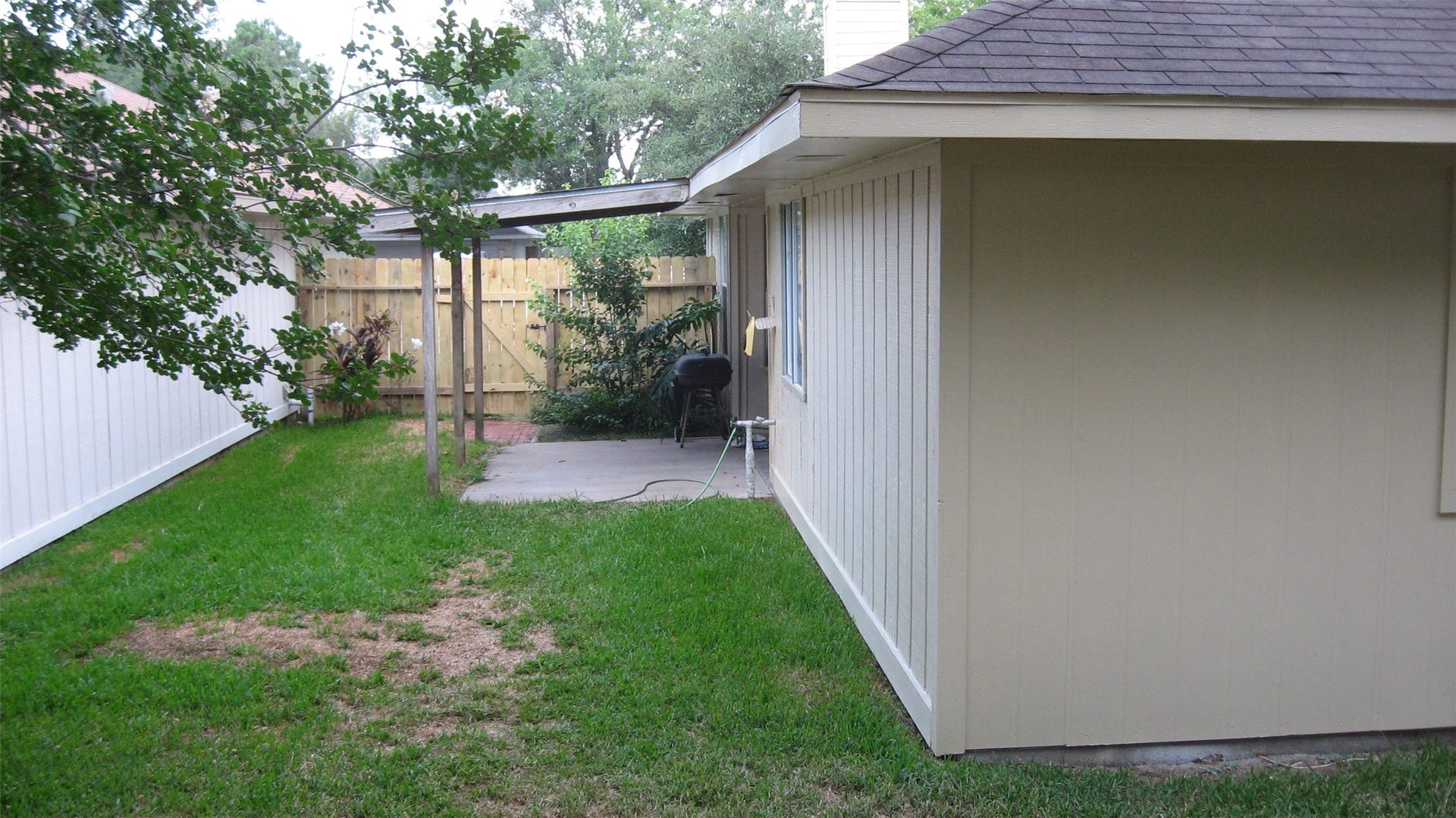 16210 Barbarossa Drive, Houston, TX 77083 16210 Barbarossa Drive, Houston, TX 77083