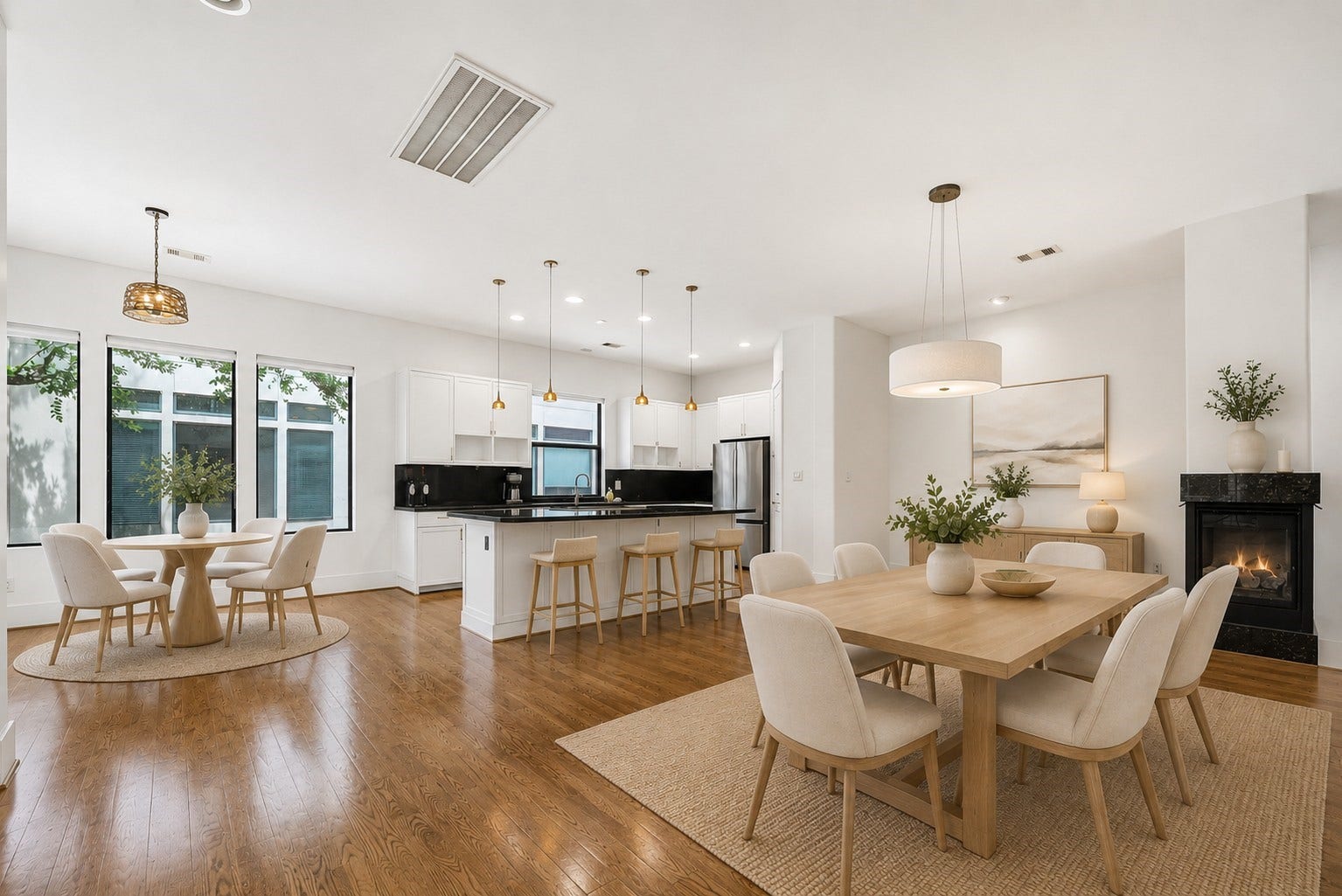 1110 Autrey Street, #C, Houston, TX 77006 Virtually staged photo