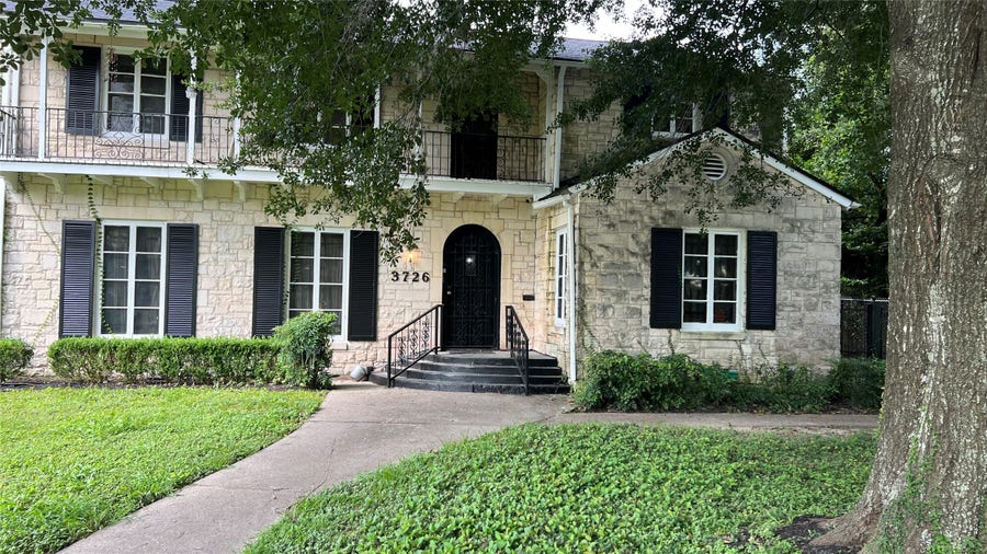 Property photo for 3726 Parkwood Drive, Houston, TX