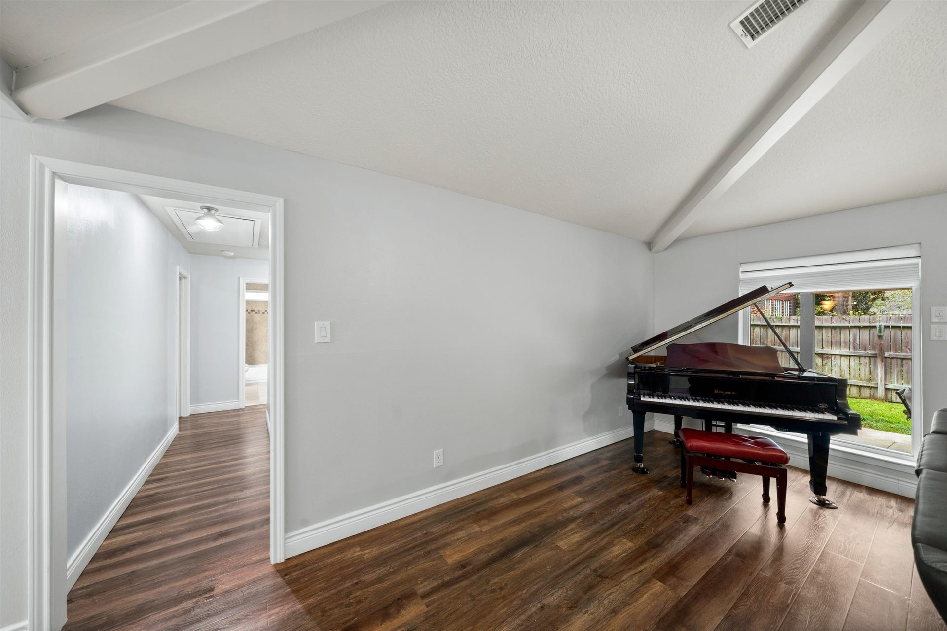 15126 Carols Way Drive, Houston, TX 77070 15126 Carols Way Drive, Houston, TX 77070