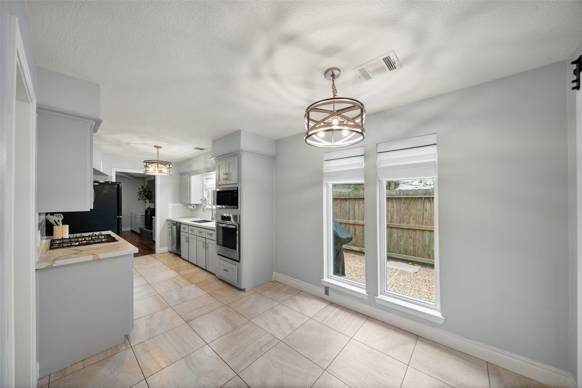15126 Carols Way Drive, Houston, TX 77070 15126 Carols Way Drive, Houston, TX 77070